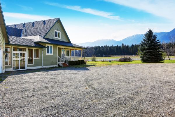 Driveway Gravel Leveling in Greenwood